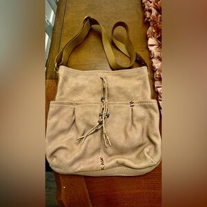 Ladies Lucky brand beige hobo style purse